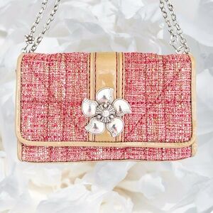 Vintage 1980s Pink Brighton Purse ⚡️RARE⚡️ Coquette⚡️Silver Flower, Leather Trim